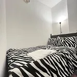 Tanih\'S Lodging